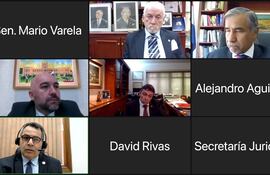 Los ministros César Garay y Manuel Ramírez Candia, el presidente del Jurado Orlando Arévalo, Oscar Paciello Samaniego y Alfredo Enrique Kronawetter, en la sesión virtual del JEM.
