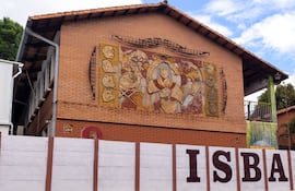 Fachada de la sede del Instituto Superior de Bellas Artes.