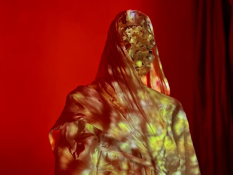 El diseño de Ofelia Aquino en la exposición "El vestido del arte", que se podrá visitar desde hoy en el Museo Nacional de Bellas Artes.