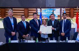 Gobierno firma acuerdo con Mato Grosso do Sul para que el gasoducto bioceánico pase por Paraguay y dicho estado brasileño.