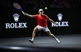Alex de Miñaur Román (27 años) brindó la sorpresa al vencer a Alexander Zverev.