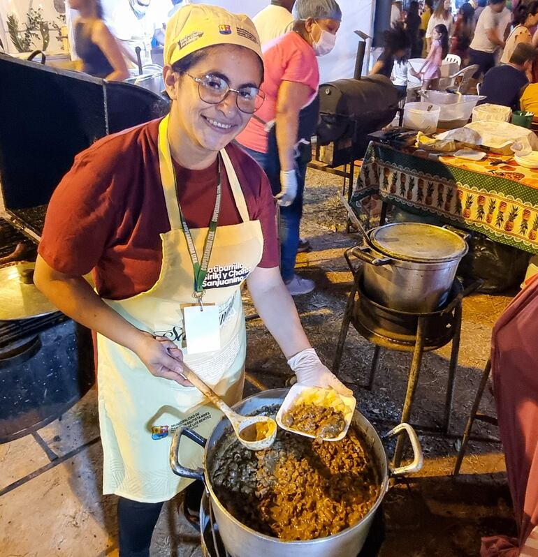 El batiburrillo, de origen vasco, fue introducido en la ciudad hacia 1926 y hoy es uno de los platos más representativos de la gastronomía local.