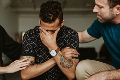 Cómo hablar con alguien con depresión: qué decir y qué conviene evitar.