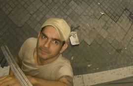 Captura de video de circuito cerrado del agresor de la mujer.