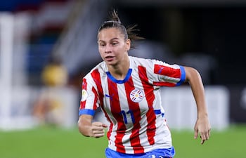 La delantera paraguaya Claudia Martínez Ovando (18 años), está llamada a ser una de las grandes figuras del certamen continental de selecciones.