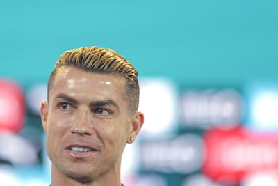 Cristiano Ronaldo, nacido el 5 de febrero de 1985, desea llegar a la marca de 1.000 goles jugando por la selección de Portugal.