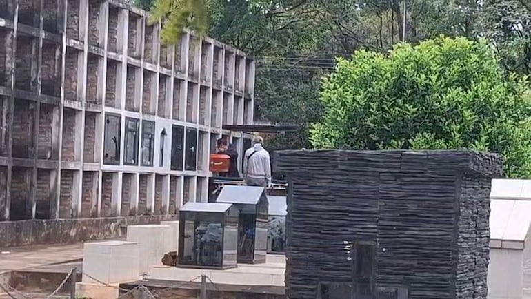 San Ignacio: exhuman el cuerpo de una niña tras denuncia de presunta negligencia médica