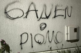 "Ganen o plomo", en el domicilio de Derlis González.