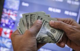 La mayor parte del dinero proviene de España, según los datos del BCP.