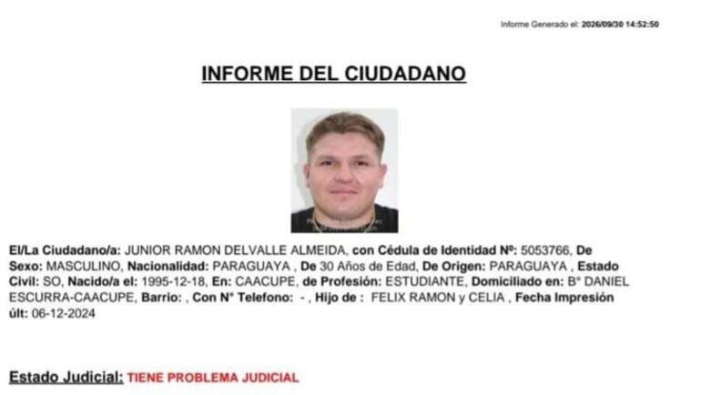 Junior Delavlle, detenido por la policía