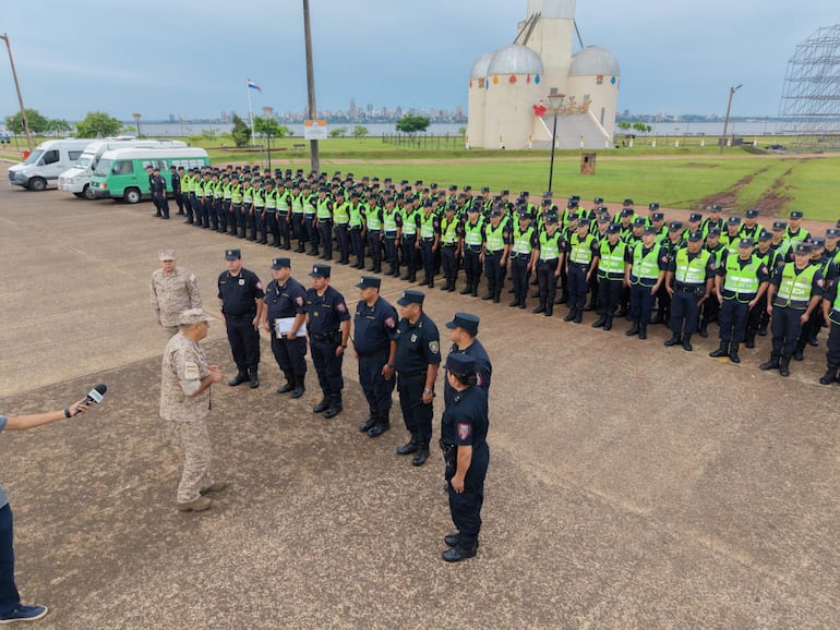 Refuerzan seguridad en zonas turísticas con Operativo Verano 2026 en Itapúa