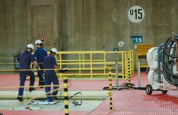 Hoy se reunió el Consejo de Administración de Itaipú en el edificio de Producción Hidroeléctrica.