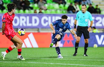 El talentoso mediapunta paraguayo Enso González, en su participación en la fase de grupos del Mundial Sub 20, frente a Corea del Sur.