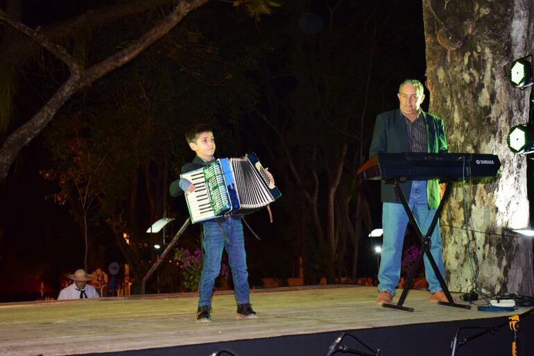 “La noche paraguaya”