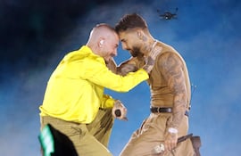 Los cantantes colombianos J Balvin y Maluma se presentaron en el concierto Hecho en Medellín en el estadio Atanasio Girardot en Medellín (Colombia).