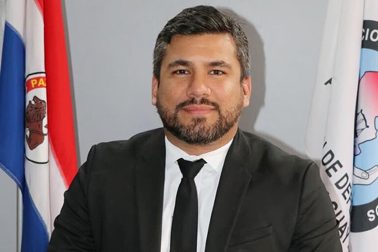 Adrian Arevalos, presidente de la Asociacion de Defensores Publicos del Paraguay (ADPP).