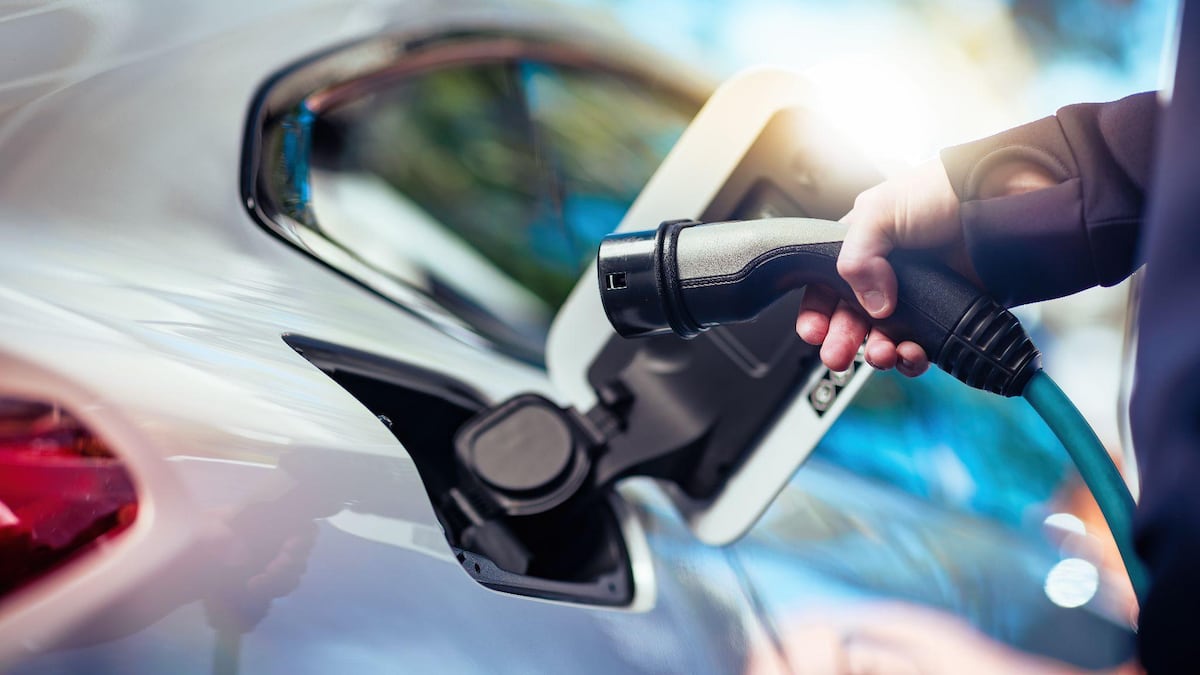 DNIT presentará proyecto para modificar impuestos a vehículos eléctricos