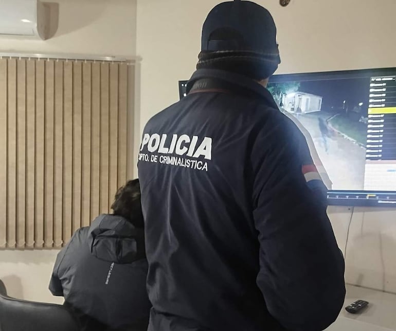 Mujer y hija escapan de tercer intento de robo