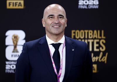 El entrenador de la selección nacional de fútbol de Portugal, Roberto Martínez, llega para el Sorteo Final de la Copa Mundial de la FIFA 2026 en el Kennedy Center en Washington D.C.