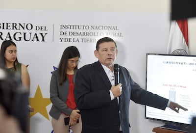 Conferecia de Prensa por el presidente del Instituto Nacional de Desarrollo Rural y de la Tierra (Indert), Francisco Ruiz Díaz.