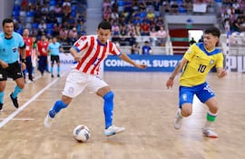 Brasil derrotó a Paraguay y Argentina a Venezuela, por lo que habrá clásico sudamericano en la final del Sub 17, en el Complejo SUMA de Luque.
