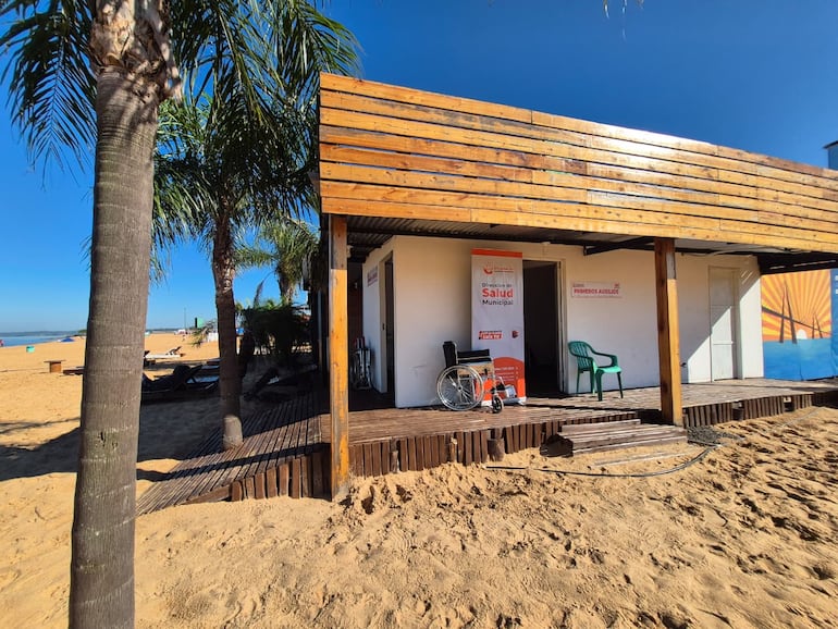 Cuestionan falta de ambulancias en playas de Encarnación