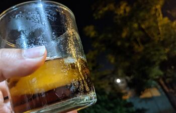 Consumo de alcohol puede dar una falsa sensación de calor