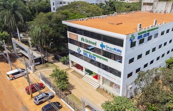 El Hospital Universitario del Este – UNIMED abre sus puertas como un innovador centro que articula educación, investigación y atención médica en Alto Paraná.