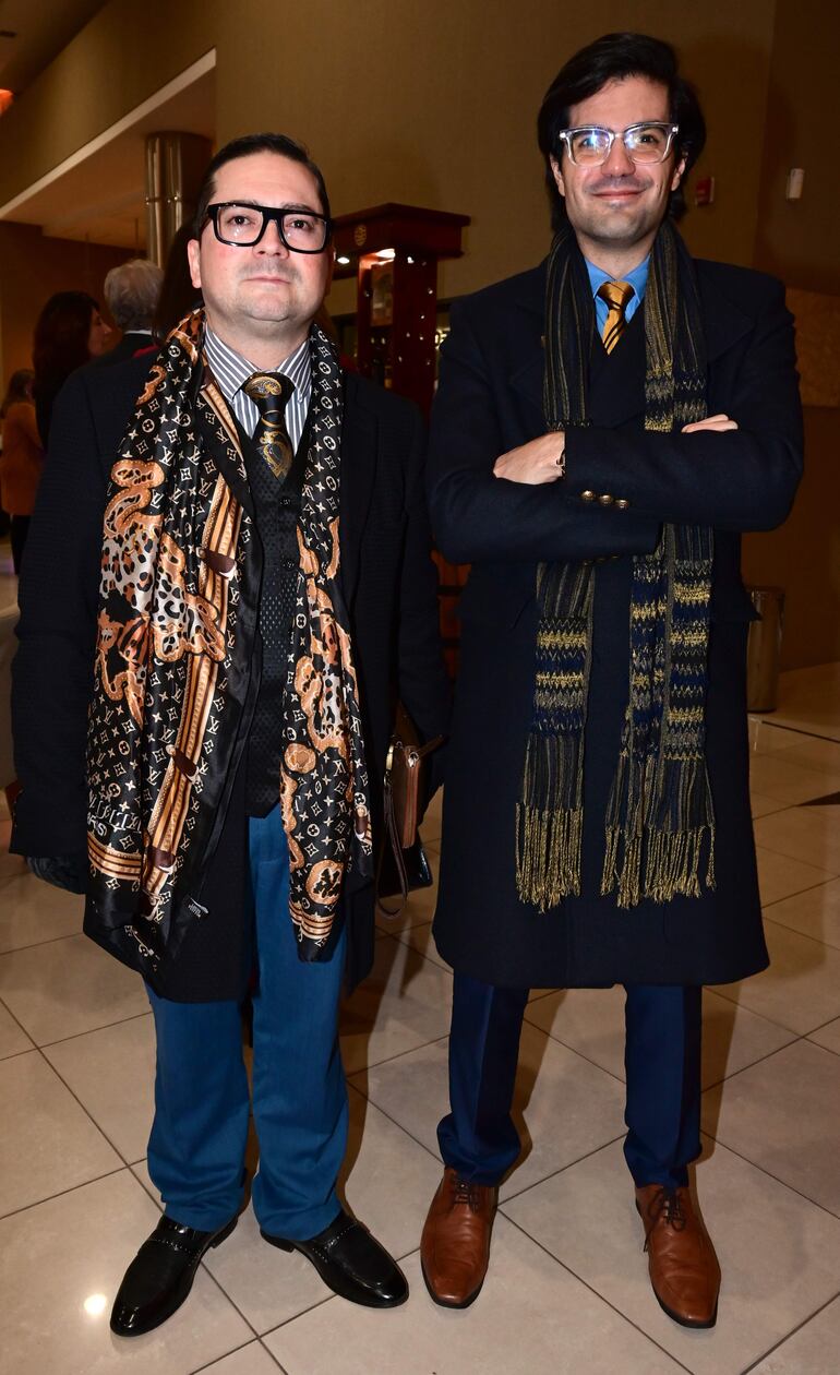 Juan Velázquez y Nicolás Aquesolo.