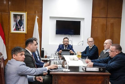Mesa de trabajo entre Representantes de AFD y autoridades del IPS