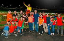 Sweet Prince y Conquistador Prince llevaron laureles al stud 8 Años, ganando sendas sueltas el domingo, en el hipódromo del Jockey Club.