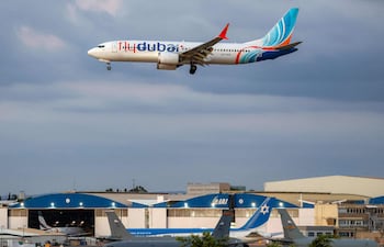 Un Boeing 737 MAX 8 de Flydubai se prepara para aterrizar en Israel.