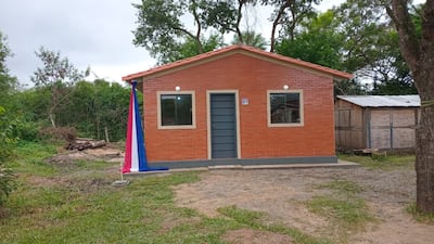 Comunidad indígena Tarumandy'i, ubicada en Luque, exige al gobierno la entrega de las 39 viviendas sociales que les fueron adjudicadas.
