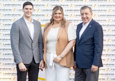 Gerardo García B., Claudia García B. y Gerardo García, directores y presidente de Landerpharma.