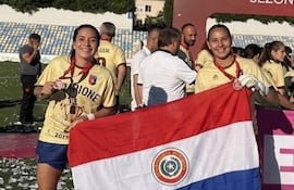 Erika Cartaman y Cristina Recalde se consagraron campeonas de la Kategoria Superiore Femra, la máxima categoría del fútbol femenino de Albania