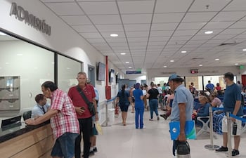 Don Diosnel Gamarra, viajó desde San Pedro del Ycuamandyyú para que en Meprotec le digan que no podía hacerse un estudio que agendó hace tres meses.