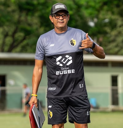 José Saturnino Cardozo (55 años), director técnico paraguayo del Municipal Liberia, descendido de la máxima categoría del fútbol de Costa Rica por infringir el "Fair Play Financiero".