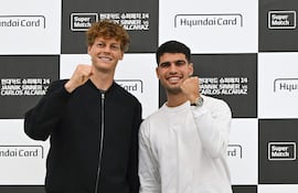 Jannik Sinner y Carlos Alcaraz se enfrentarán en Incheon, en partido de exhibición. El español lidera la serie de frente a frente por 10-6.