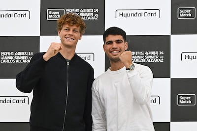 Jannik Sinner y Carlos Alcaraz se enfrentarán en Incheon, en partido de exhibición. El español lidera la serie de frente a frente por 10-6.