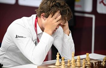 El danés Magnus Carlsen con un mal día.