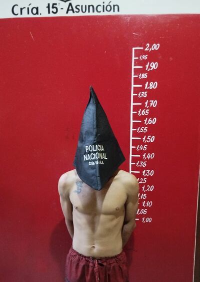 Este joven de 23 años fue aprehendido tras cometer un robo agravado en la zona de la Estación de Buses de Asunción (EBA).