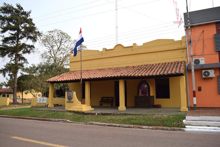 En la comisaría de Escobar permanecen los vehículos involucrados en el accidente fatal.