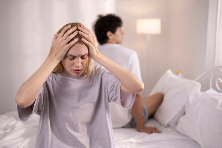 La sequedad vaginal suele relacionarse con cambios hormonales, estrés, medicamentos o falta de excitación suficiente.