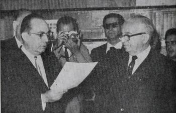 Los ministros de Relaciones Exteriores del Paraguay, doctor Raúl Sapena Pastor y del Brasil, general Juracy de Magalhães.
