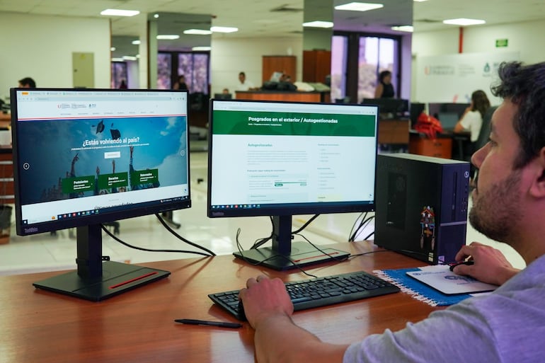 Paraguay opens 2026 overseas scholarship applications for graduate study
