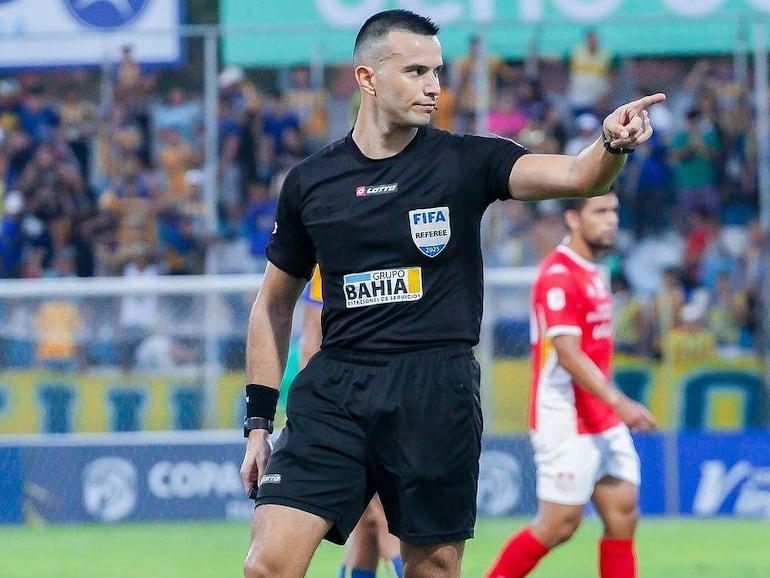 Los Derlis, en los partidos de Olimpia y Cerro Porteño en la Fecha 15