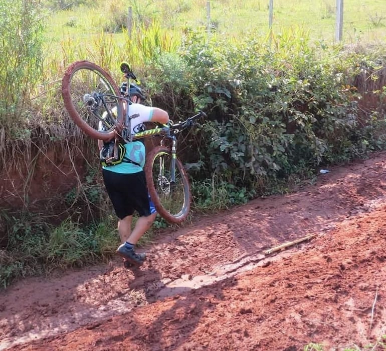 Fallece ciclista ovetense