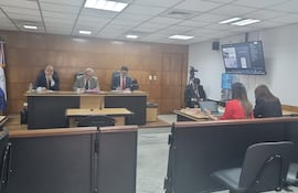 La fiscala Sonia Sanguinés presentó su réplica ante el Tribunal de Sentencia.