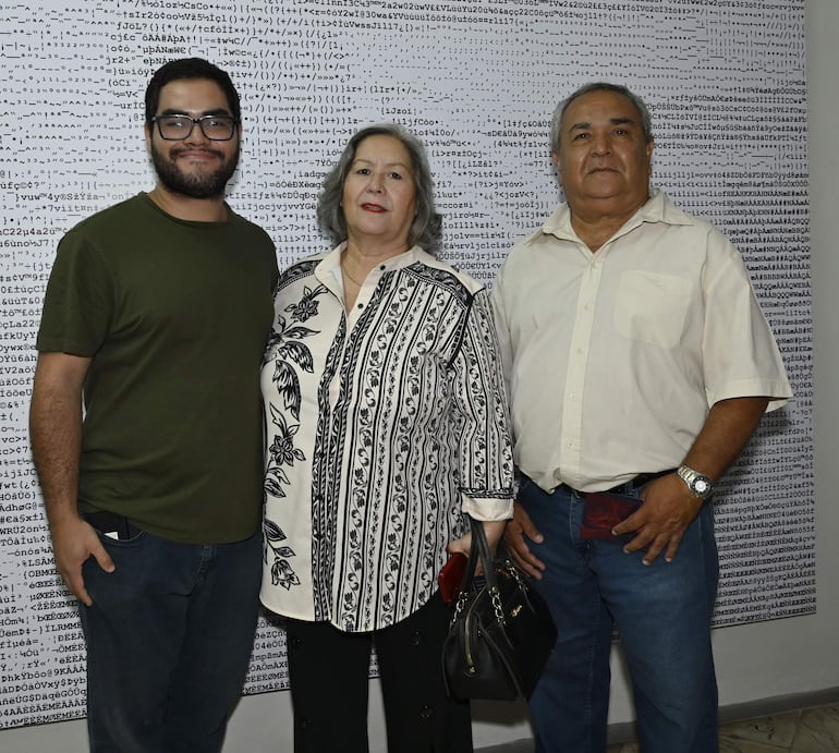Daniel Alfonso, Mirtha Monjes y Rubén Alfonso. 