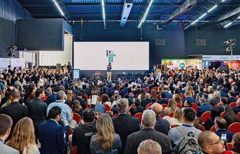 El PBW se estructuró en torno a tres grandes eventos, que en conjunto ofrecieron un panorama integral del clima de negocios en Paraguay.